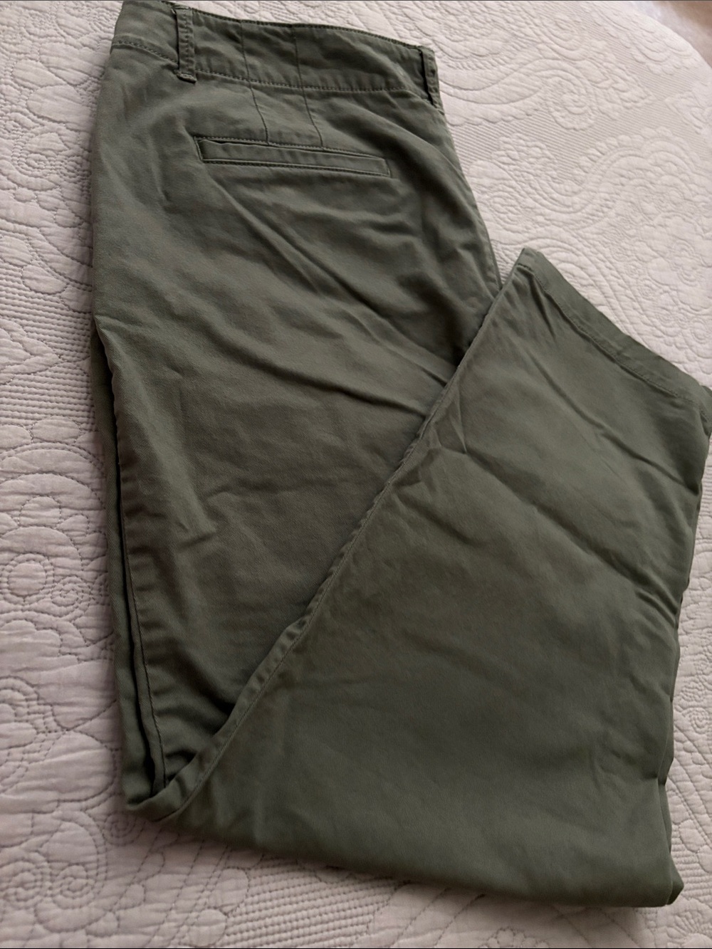 The Monroe Slim Olive Green Capris